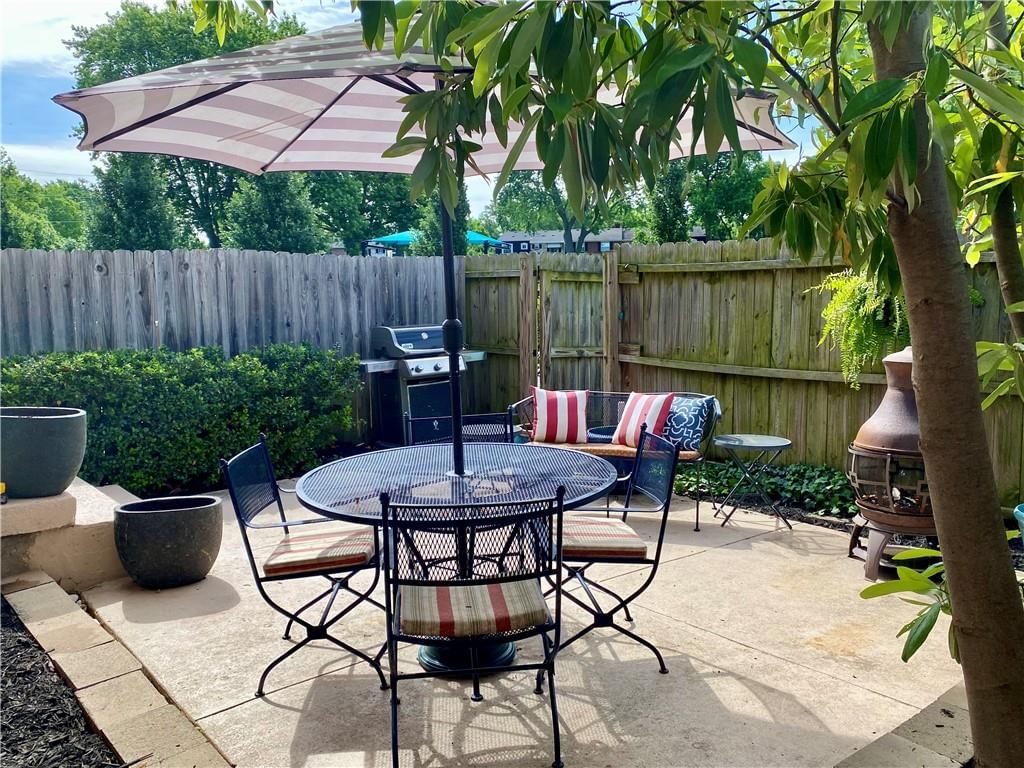 8502 W 84th Street — photo 4