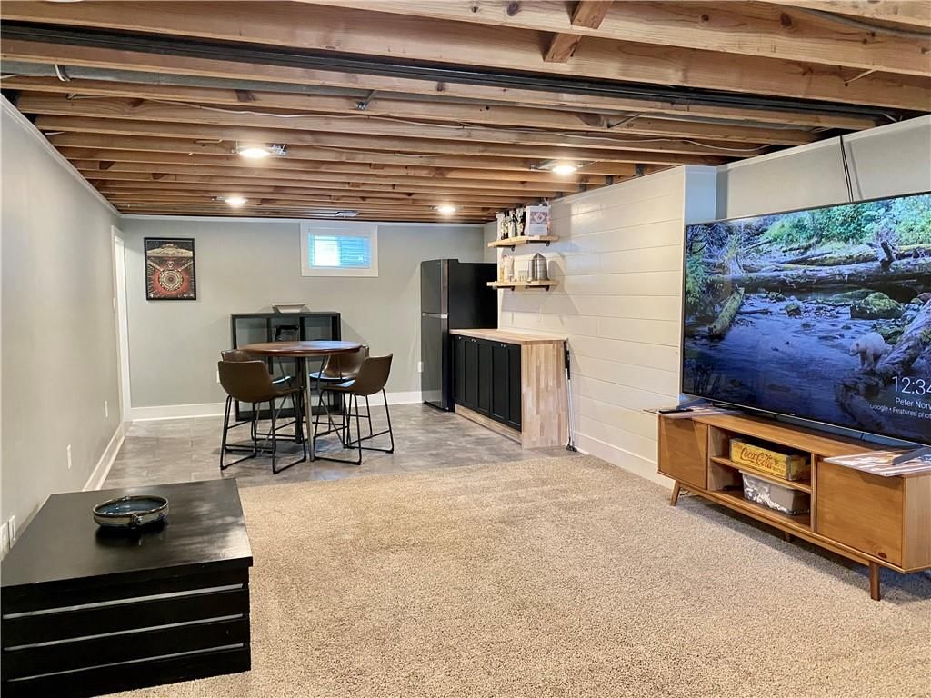 8502 W 84th Street — photo 14
