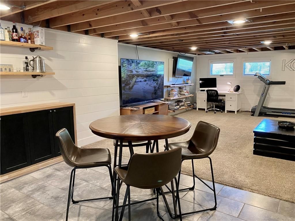 8502 W 84th Street — photo 15