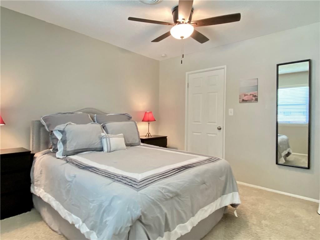 8502 W 84th Street — photo 26