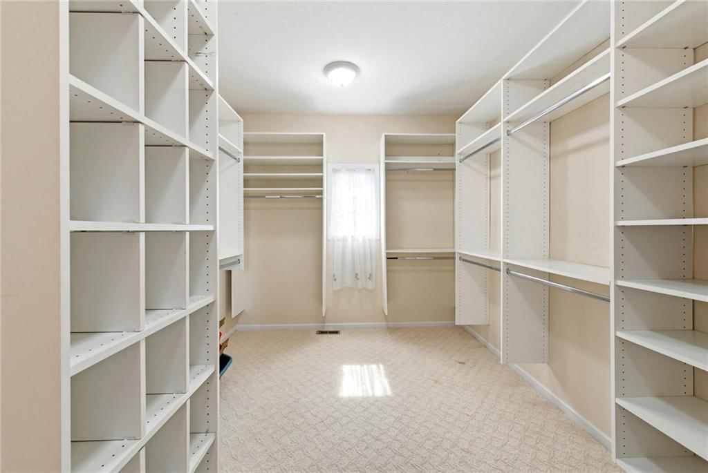 3347 S Wood Avenue — photo 30