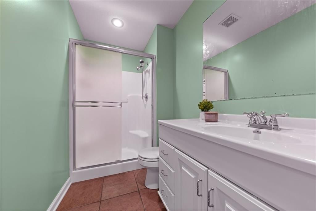 7238 N Myrtle Avenue — photo 30