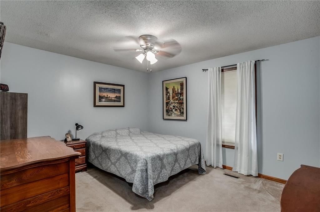 18345 Nottingham Court — photo 23
