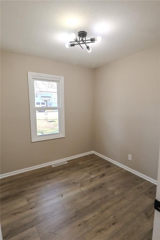 5151 N Winchester Avenue — photo 8