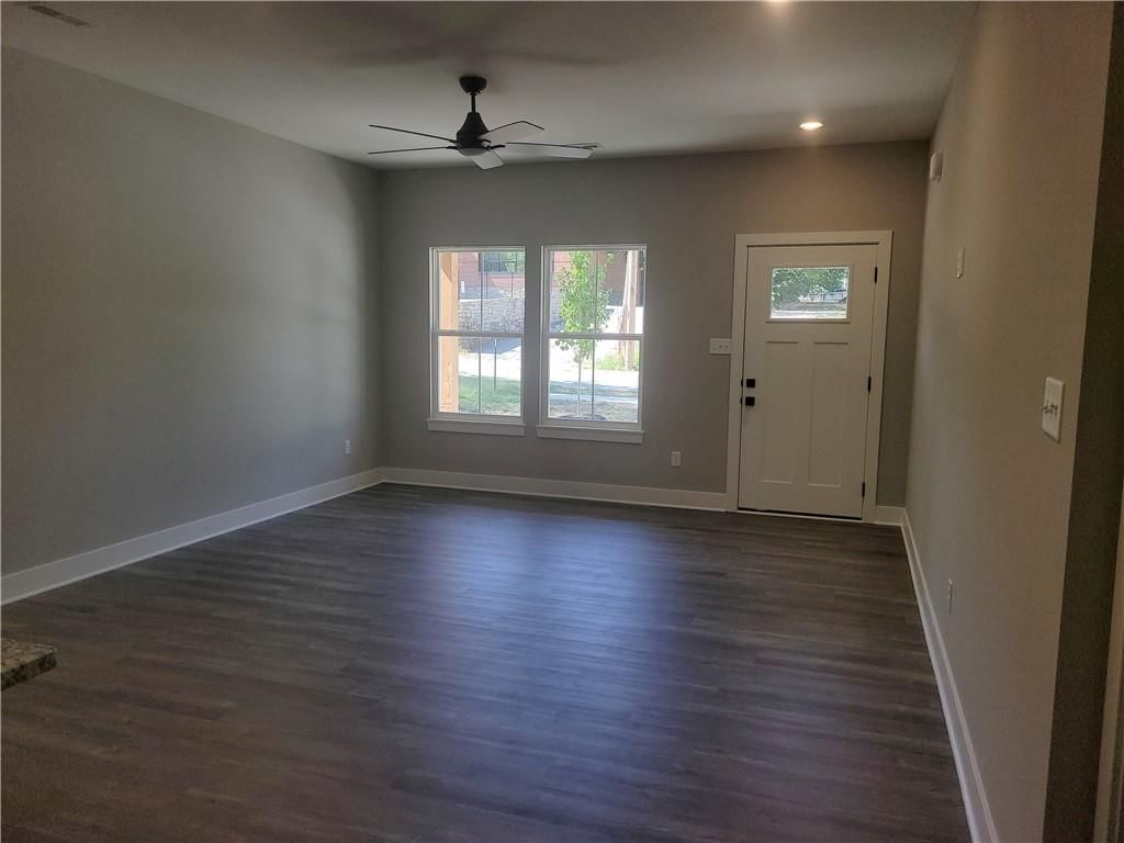 1715 S Hardy Avenue — photo 5