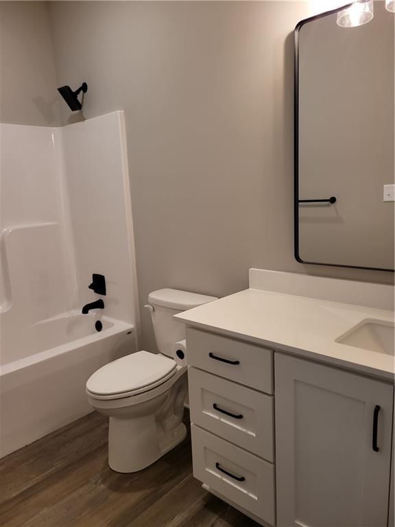 1715 S Hardy Avenue — photo 14