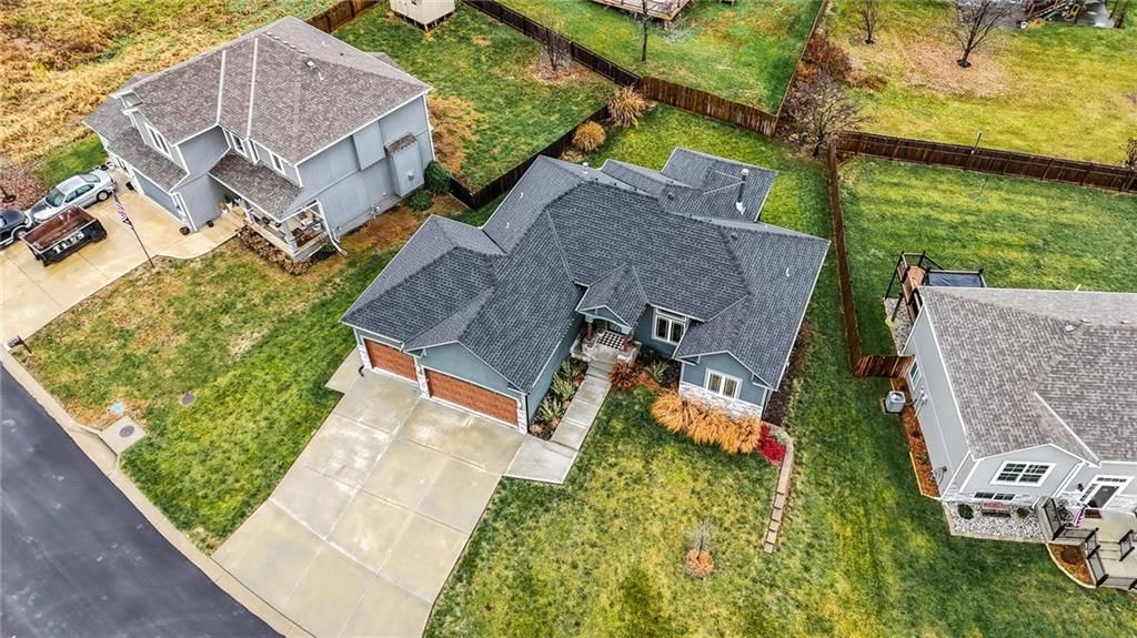 1219 N Heartland Avenue — photo 47