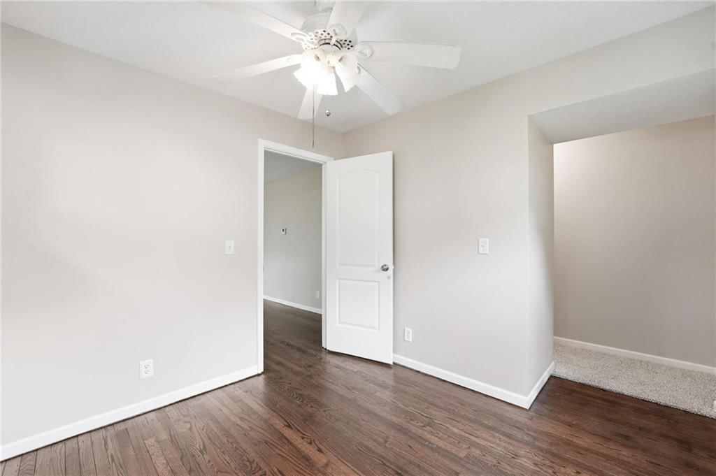 208 SW McClendon Drive — photo 18