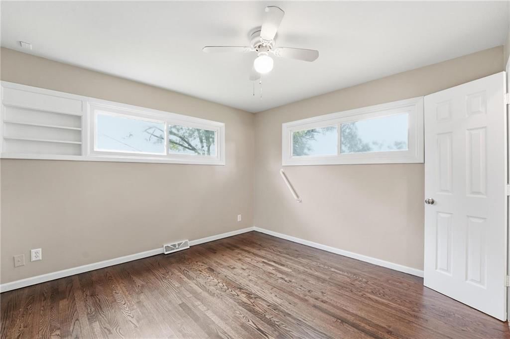 208 SW McClendon Drive — photo 24