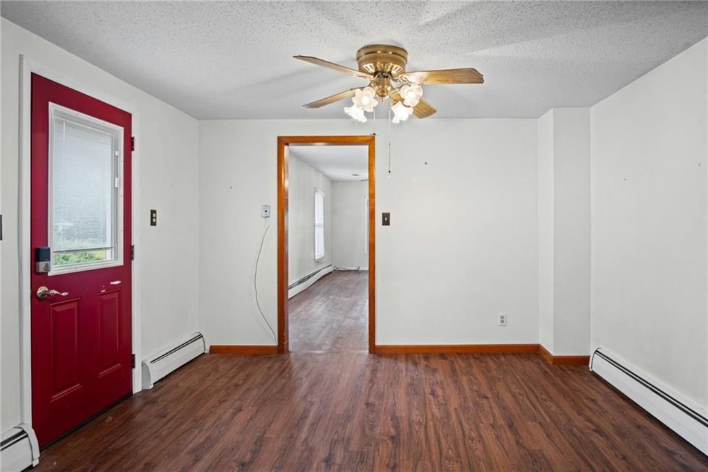 1300 John Street — photo 17