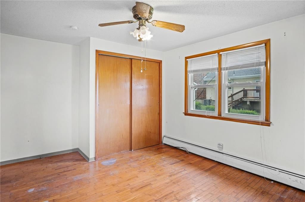 1300 John Street — photo 23