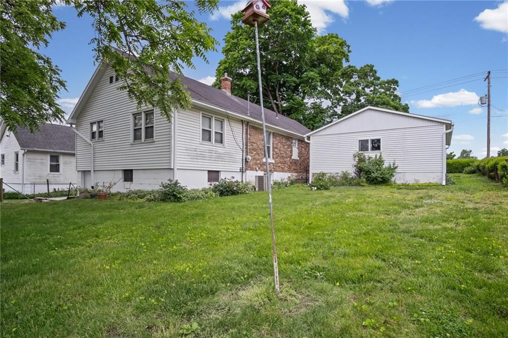 1300 John Street — photo 25