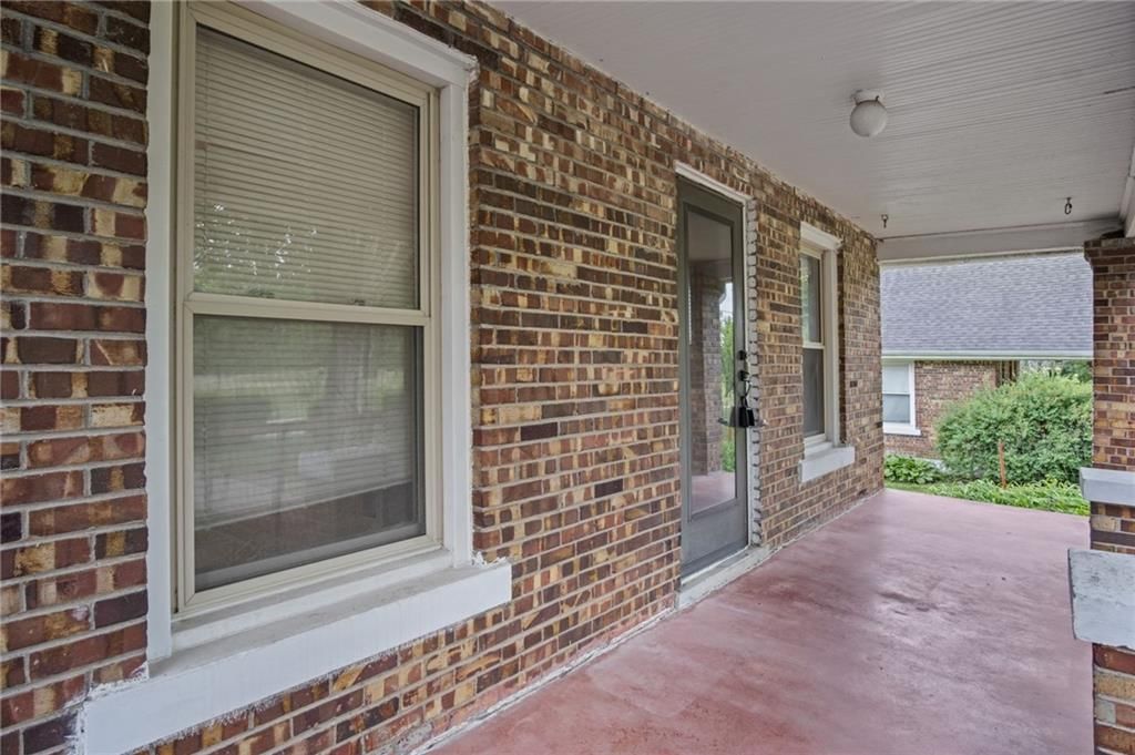 1300 John Street — photo 30