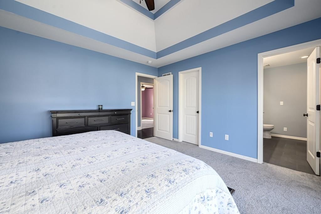 928 N Oak Terrace — photo 13