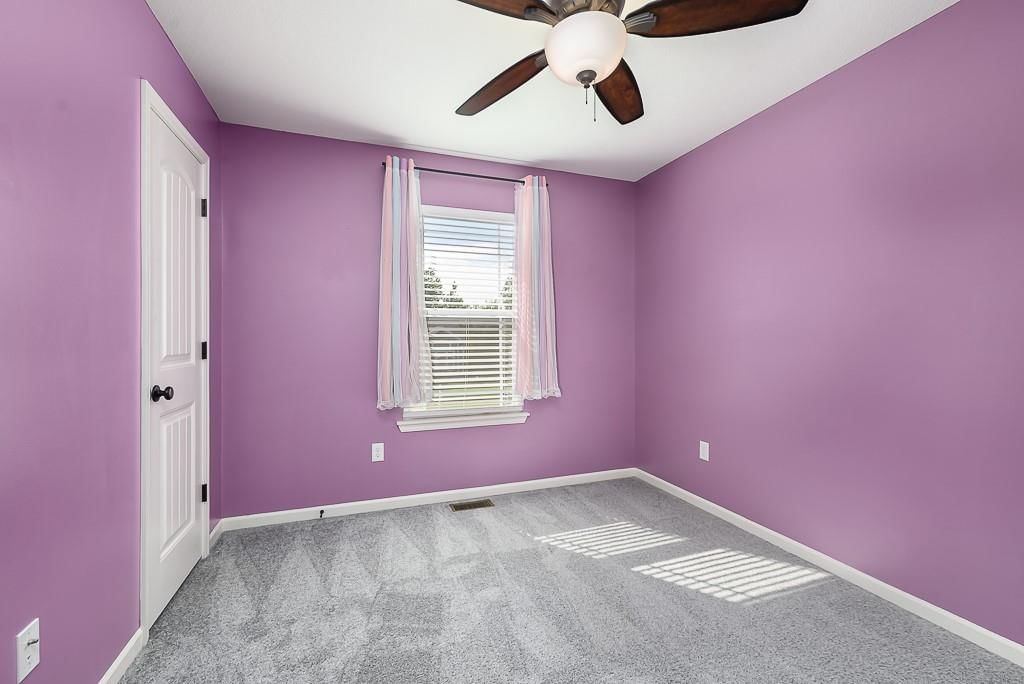928 N Oak Terrace — photo 17