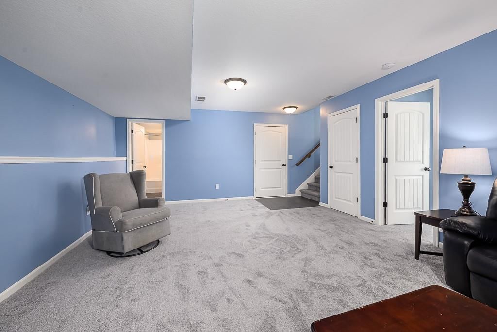 928 N Oak Terrace — photo 19