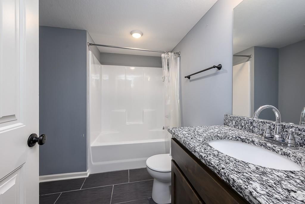 928 N Oak Terrace — photo 24