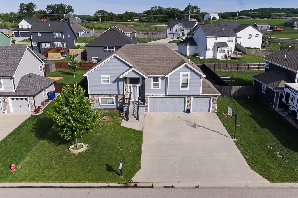 928 N Oak Terrace — photo 27