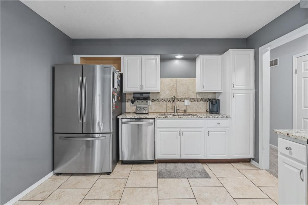 6221 ALBERVAN Street — photo 14