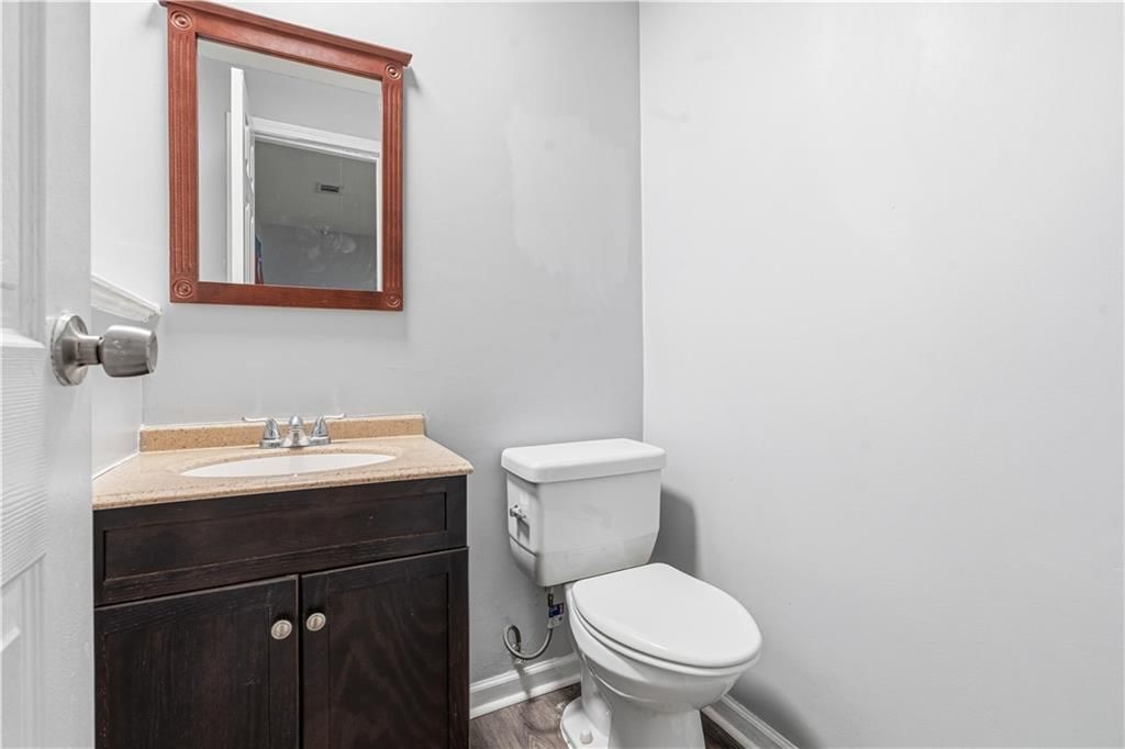 6221 ALBERVAN Street — photo 25