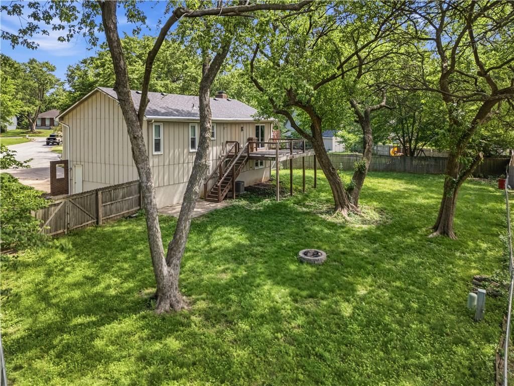 6221 ALBERVAN Street — photo 32