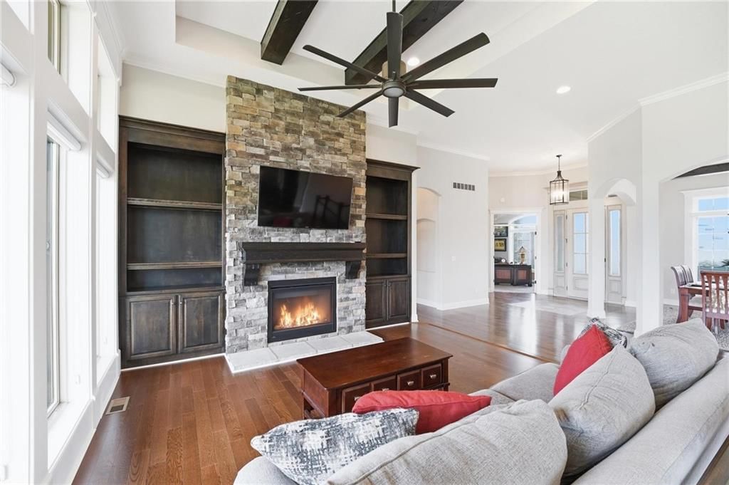 906 Creekmoor Drive — photo 15