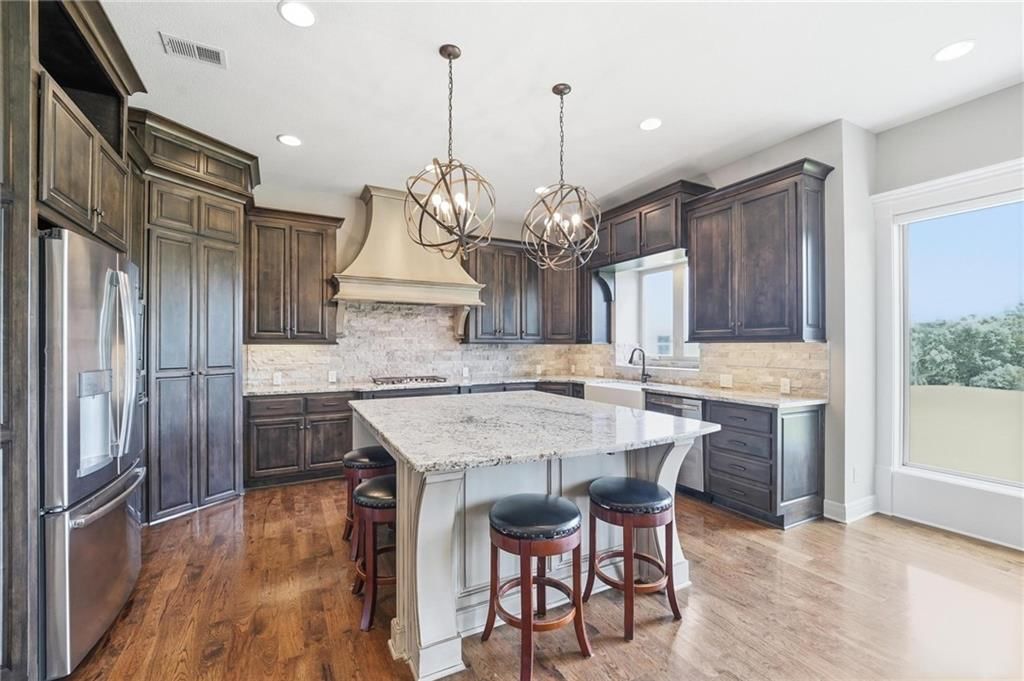 906 Creekmoor Drive — photo 20