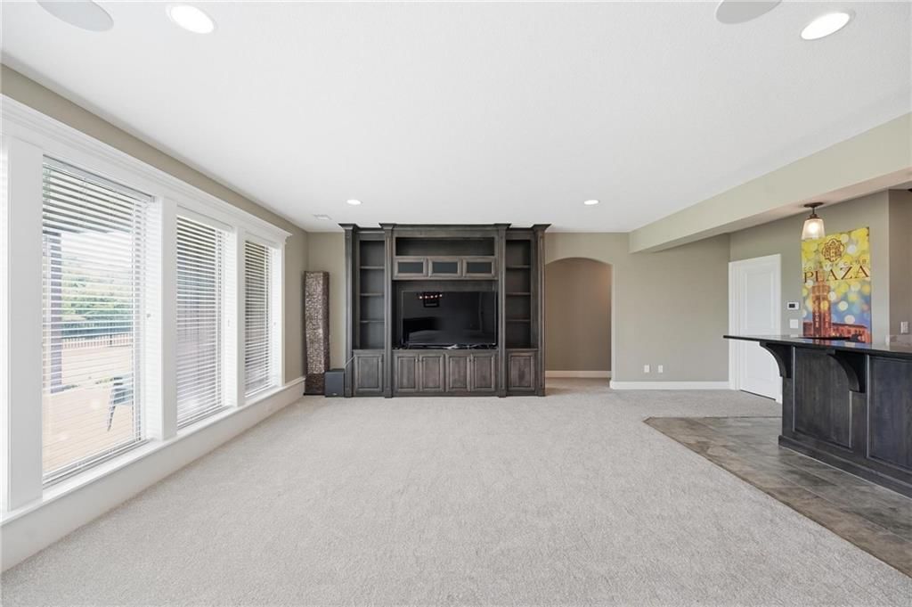 906 Creekmoor Drive — photo 43
