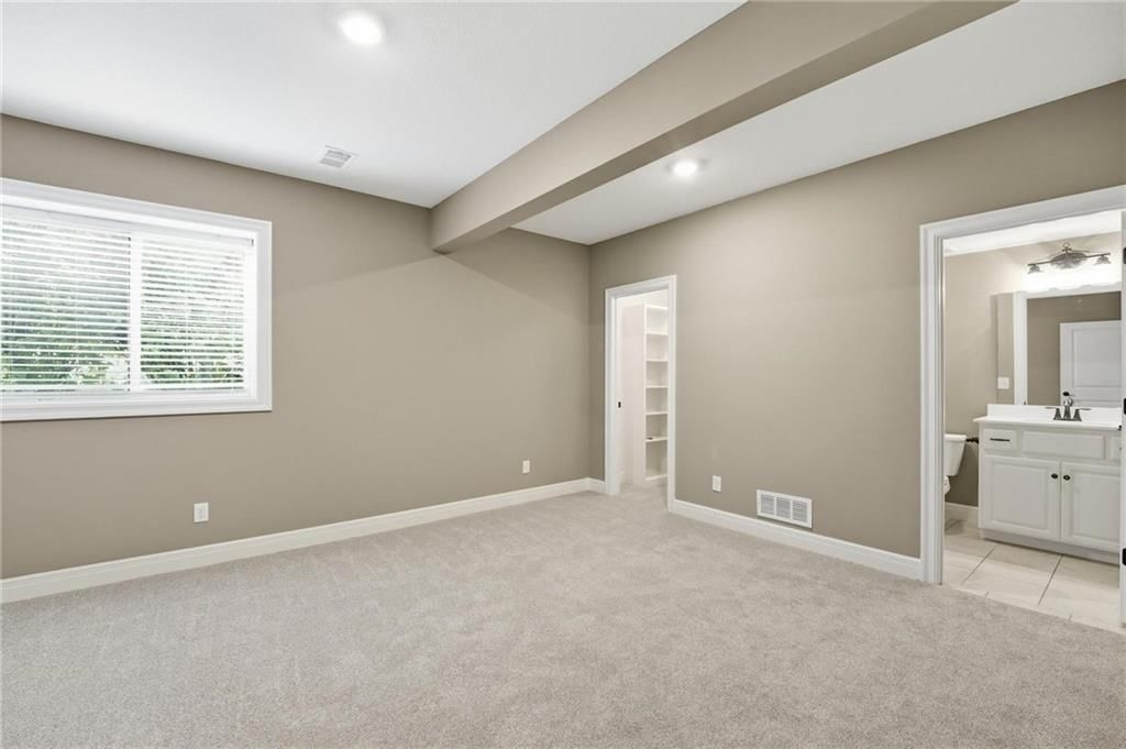 906 Creekmoor Drive — photo 48