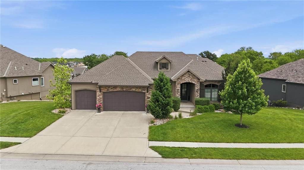 906 Creekmoor Drive — photo 67