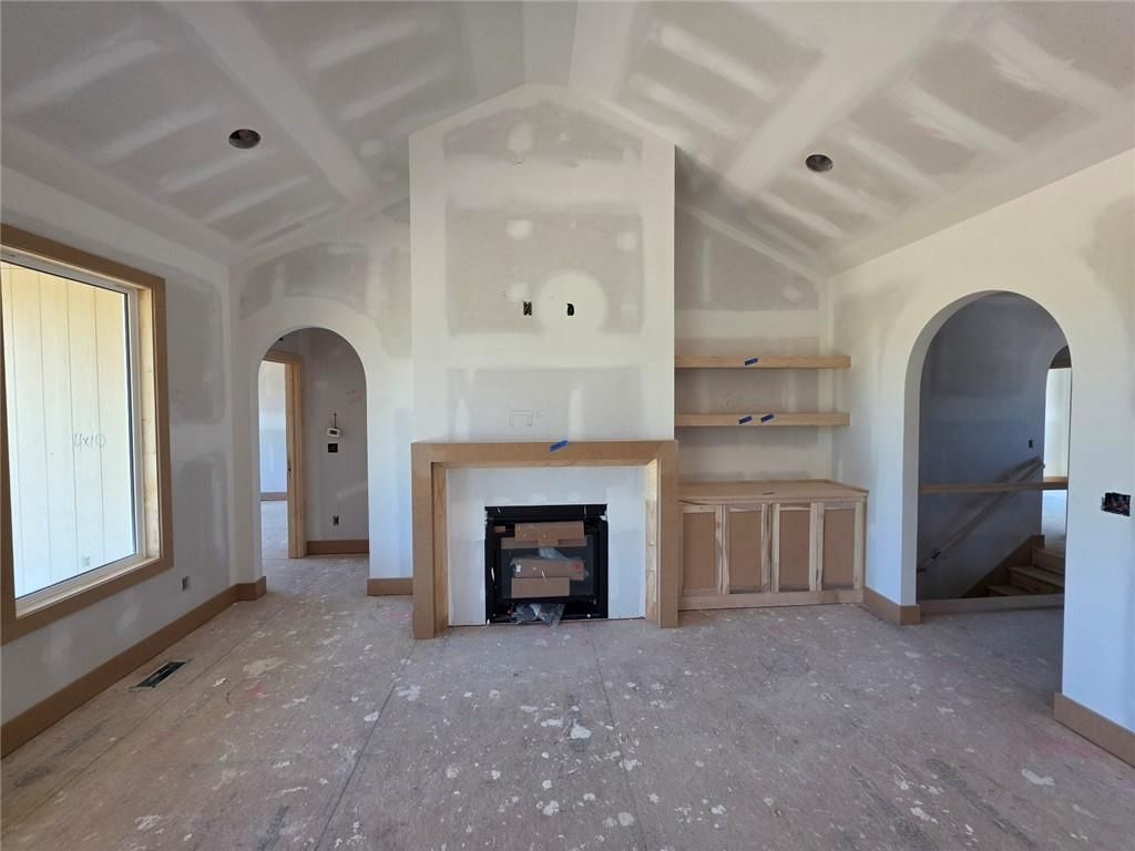 23910 W 112th Terrace — photo 2