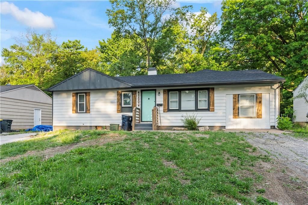 11116 Herrick Avenue — photo 1