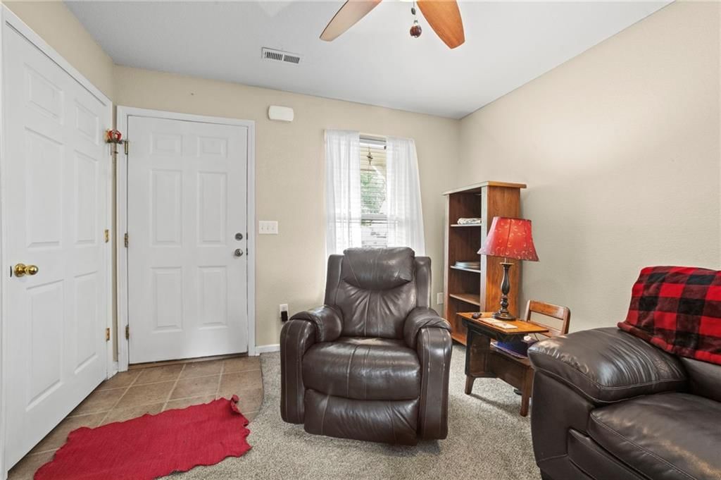 727 S Sycamore Street — photo 12