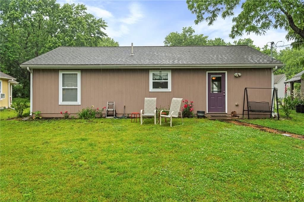 727 S Sycamore Street — photo 24