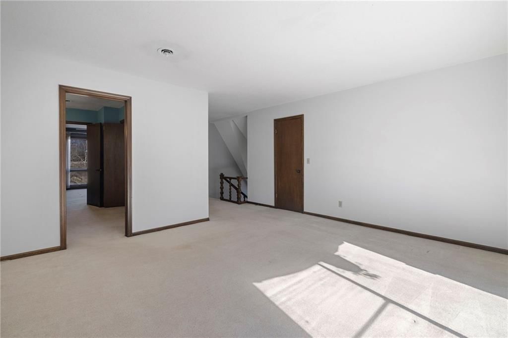 7616 NW Eastside Drive — photo 33