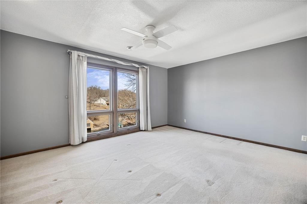 7616 NW Eastside Drive — photo 36