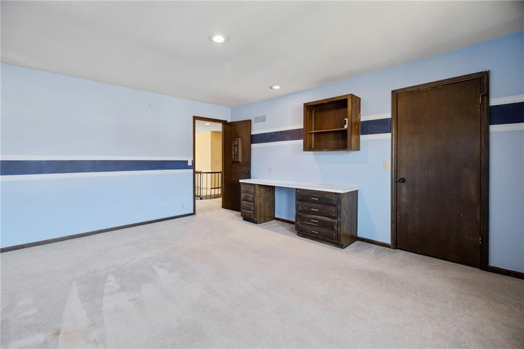 7616 NW Eastside Drive — photo 40