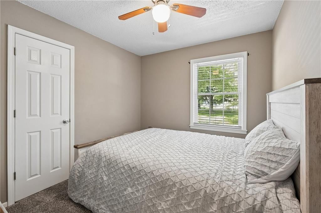 1506 Hawthorn Circle — photo 17