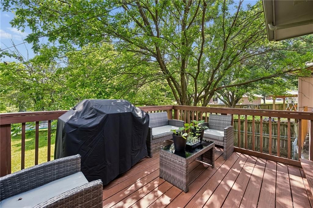 1506 Hawthorn Circle — photo 26