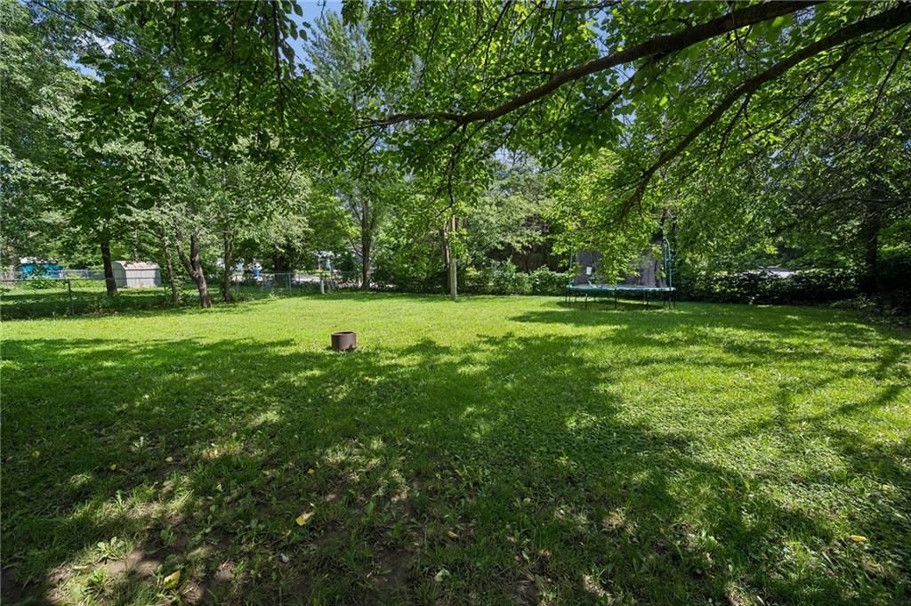 1506 Hawthorn Circle — photo 28