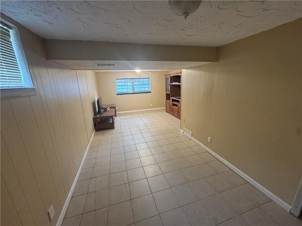 1915 SW 5th Street — photo 13