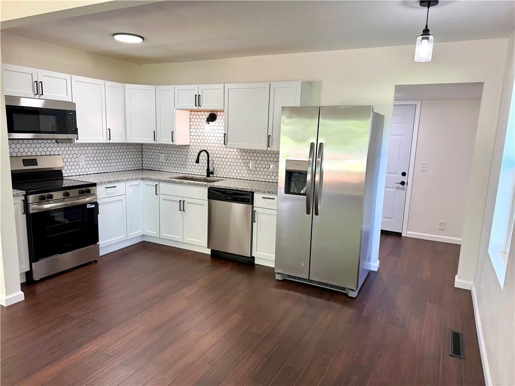 3410 S 30th Street — photo 7