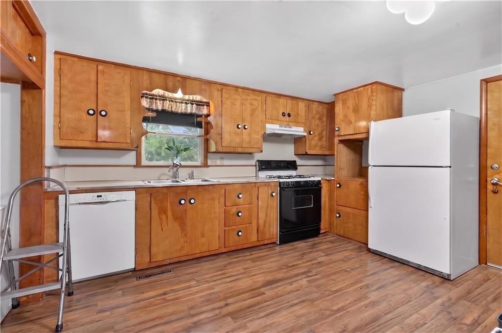 233 22nd Street — photo 9