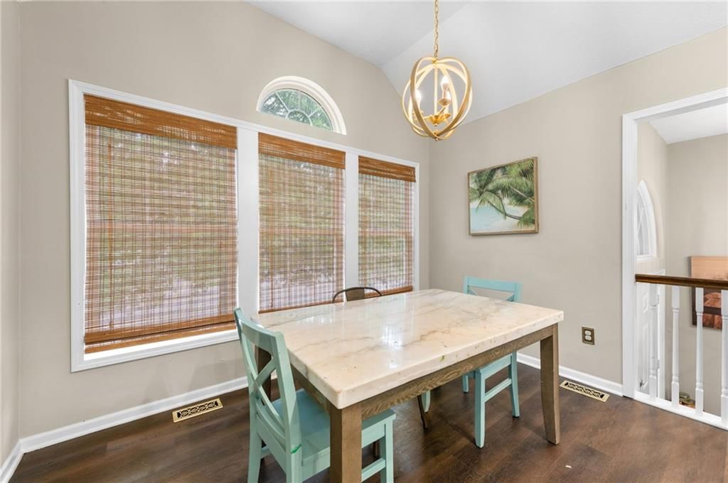 5016 Chouteau Street — photo 13