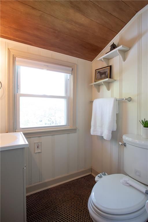 5639 Maple Street — photo 33