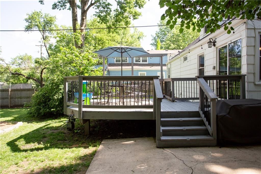 5639 Maple Street — photo 42