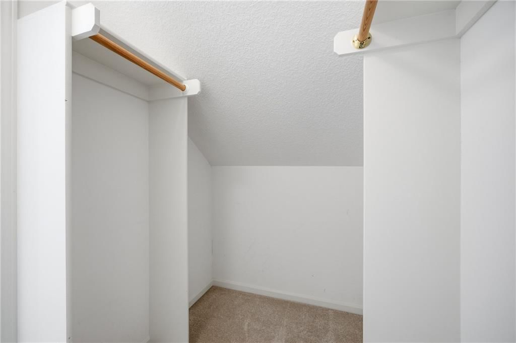 10209 River Hills Court — photo 35