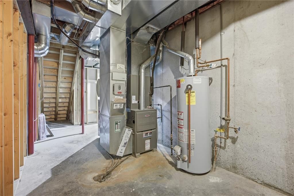 10209 River Hills Court — photo 47