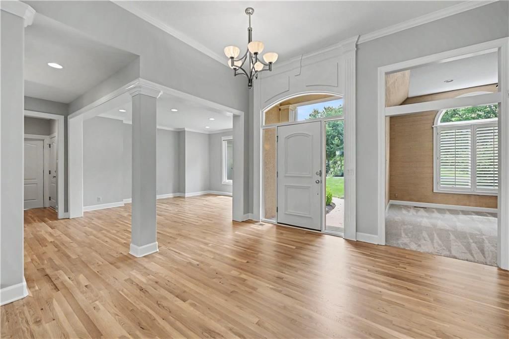 5802 W 140th Terrace — photo 7