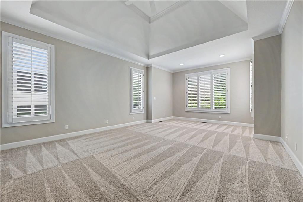 5802 W 140th Terrace — photo 18
